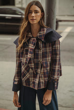 Load image into Gallery viewer, Reversible Plaid Jacket