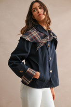 Load image into Gallery viewer, Reversible Plaid Jacket