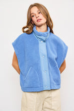 Load image into Gallery viewer, Fleece Utility Vest (Blue)
