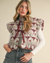 Load image into Gallery viewer, Quilted Flutter Sleeve Floral Vest
