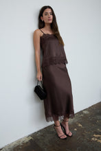 Load image into Gallery viewer, Lace Set Skirt (Brown)
