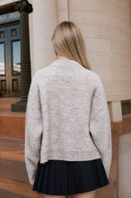 Load image into Gallery viewer, Vancouver Cardigan (Oat)
