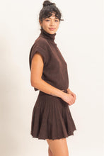 Load image into Gallery viewer, Gemma Set Top (Brown)
