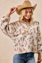 Load image into Gallery viewer, Leopard Collared Sweater
