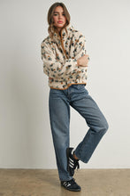 Load image into Gallery viewer, Neutral Floral Fleece
