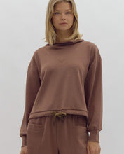 Load image into Gallery viewer, Lounge Pullover (Brown)
