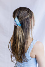 Load image into Gallery viewer, Half Moon Acetate Hair Clip (Blue/Lavender)
