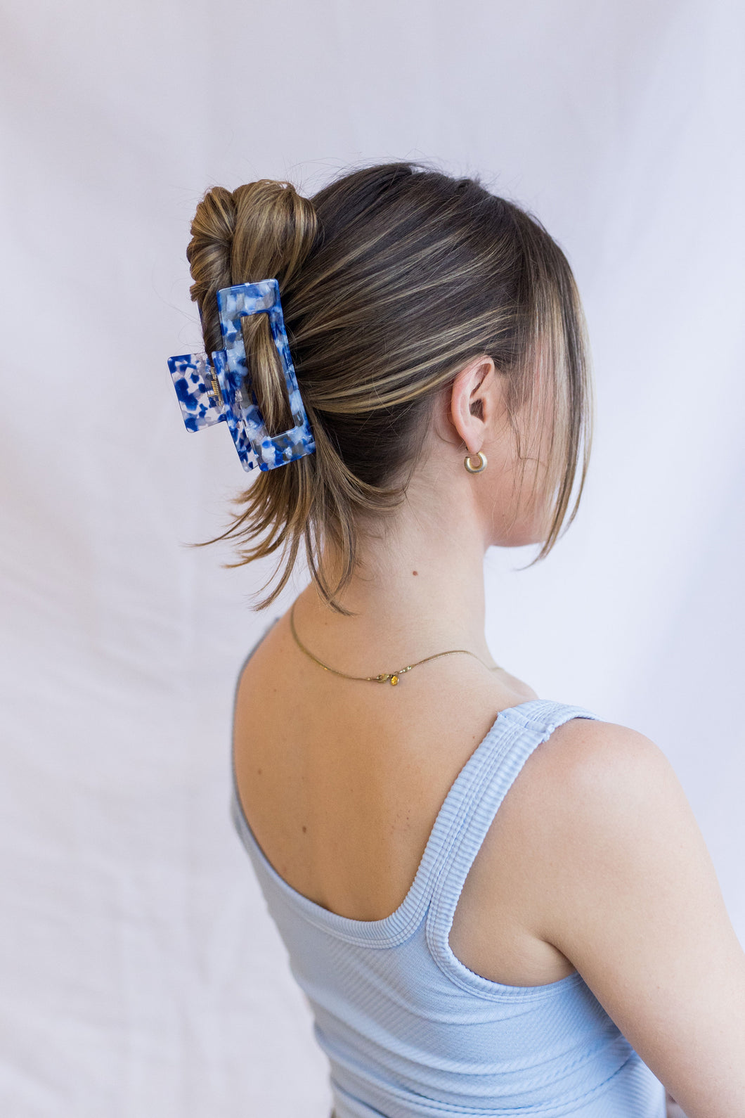 Jumbo Claw Hair Clip (Royal Blue Confetti)