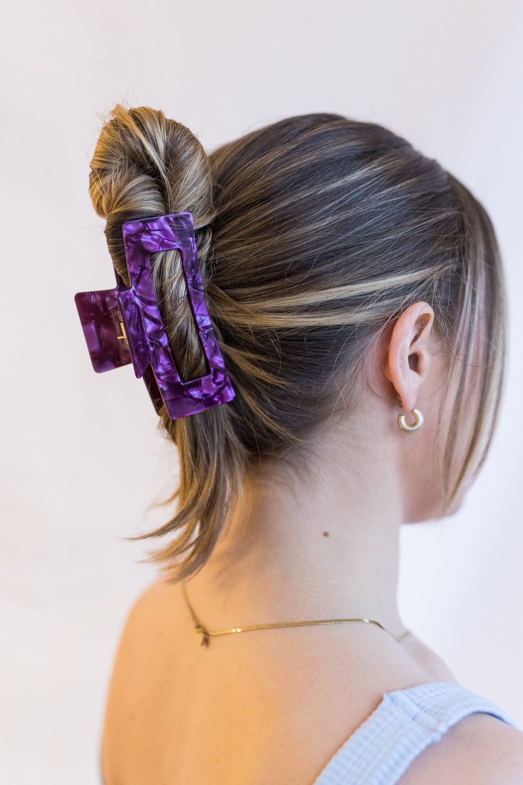 Jumbo Claw Hair Clip (Purple)